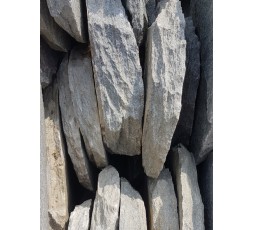 Kamenný nášlap Kavalas (velký)